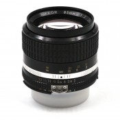 Nikkor 85mm f/2 AIS (defekt)