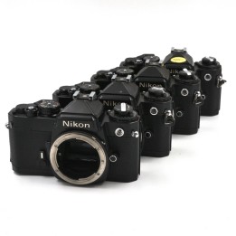 4 x Nikon FE - Defekt til reservedele