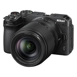 Nikon Z30 m/ Z 18-140mm