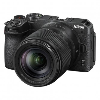 Nikon Z30 m/ Z 18-140mm