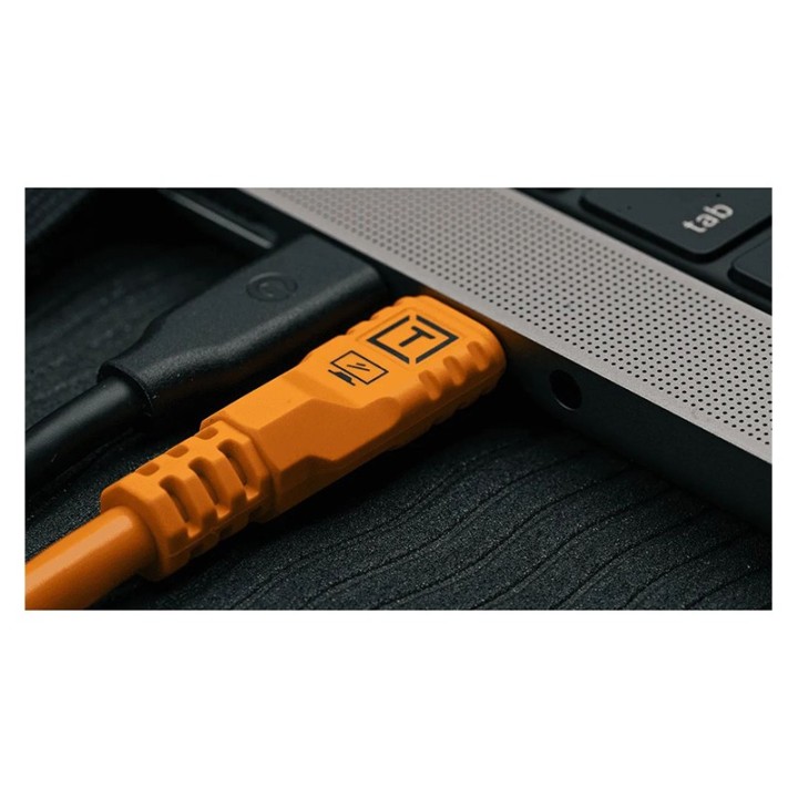TetherTools TetherPro Optima 10G USB-C Straight To Right H (4.6m)