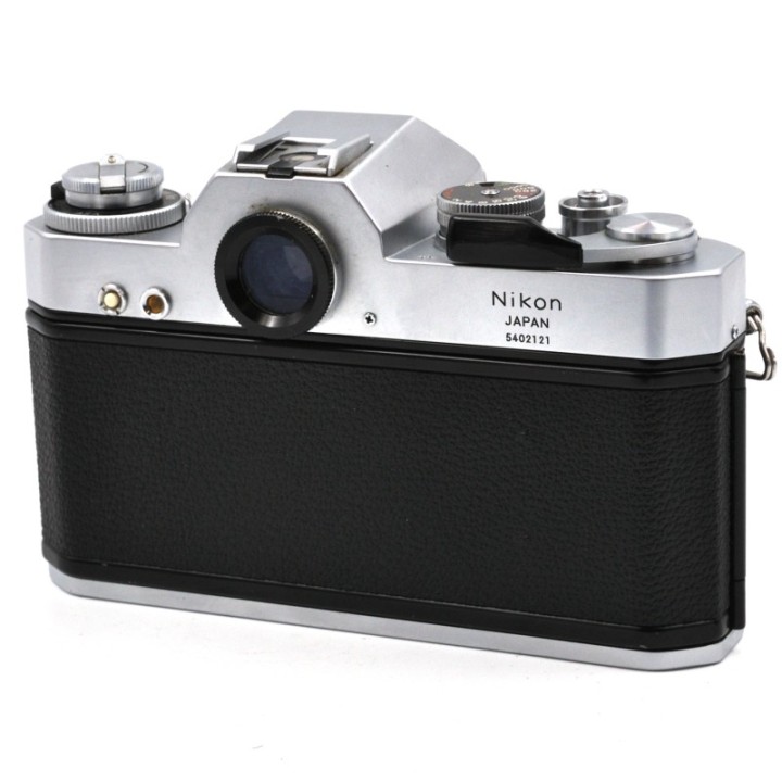 Nikkormat EL kamerahus chrome