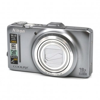 Nikon Coolpix S9300 digicam