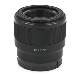 Sony FE 50mm f/1.8