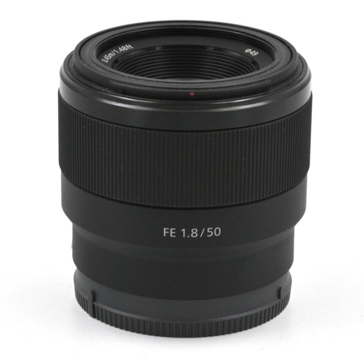 Sony FE 50mm f/1.8