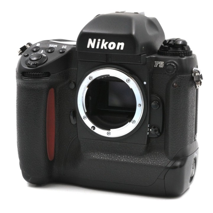 Nikon F5 SLR