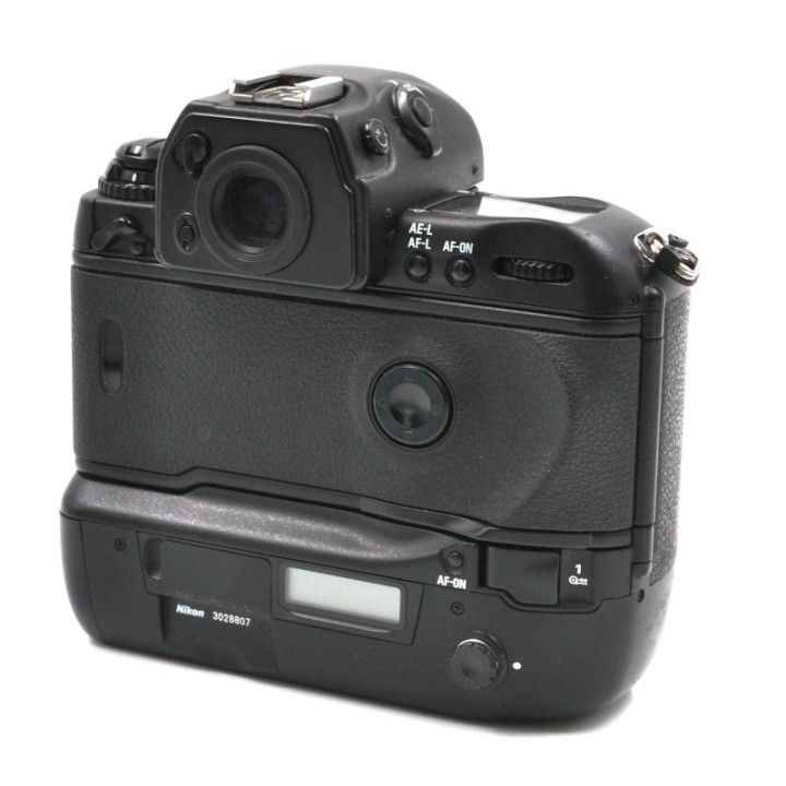 Nikon F5 SLR
