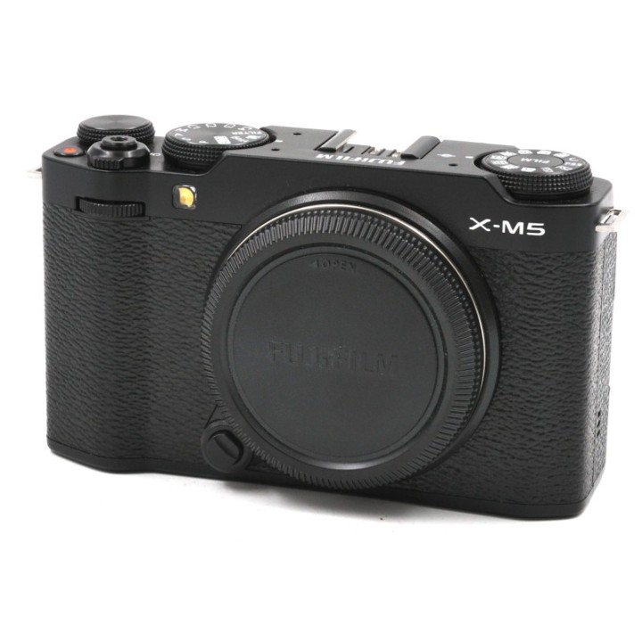 Fujifilm X-M5