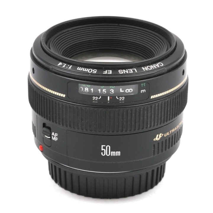 Canon EF 50mm f/1.4 USM