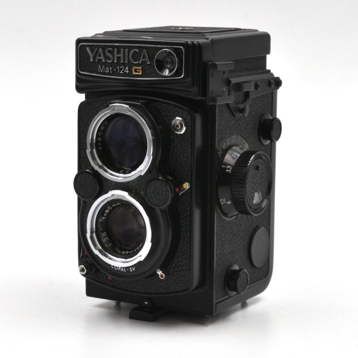 Yashica-Mat 124G TLR