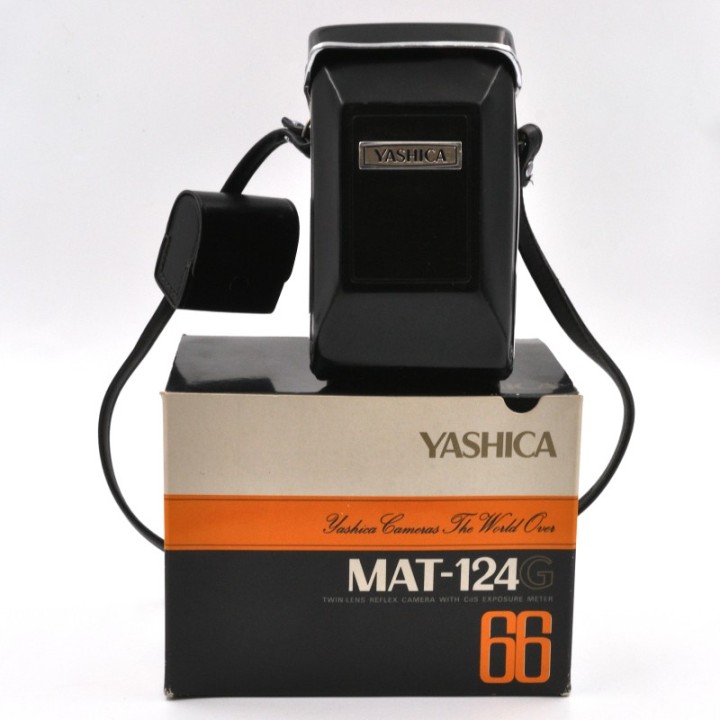 Yashica-Mat 124G TLR