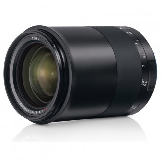 Zeiss Milvus 35mm f/1.4 Canon EF