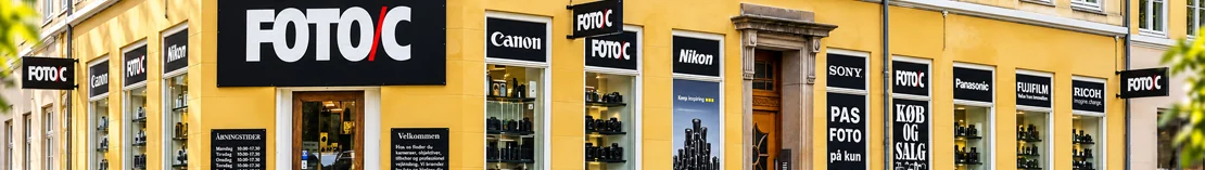 Foto/C fotobutik i København med kameraer, objektiver og fotoudstyr